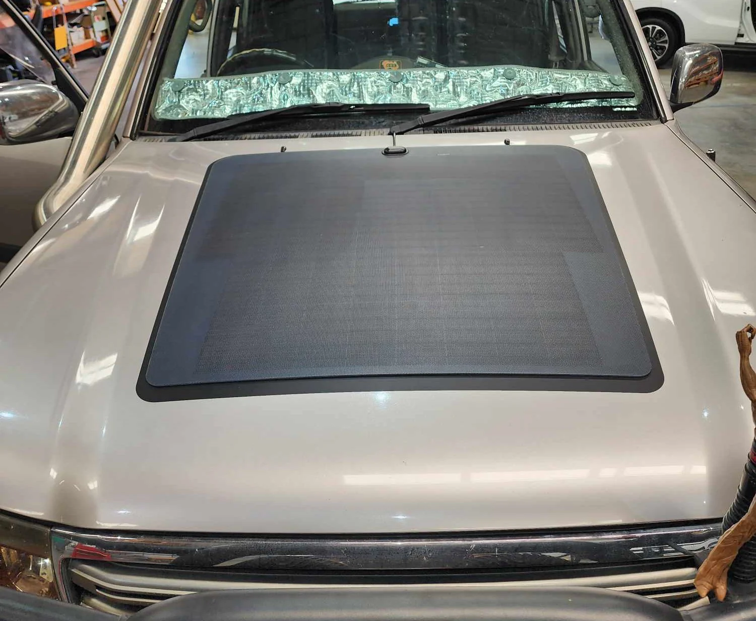 100-Series-Bonnet-115-Watt Bonnet Solar Panel - Toyota Landcruiser 100 Series - 115-Watt - Image 1