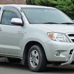 Bonnet Solar Panel - Toyota Hilux V6 (2004 - 2010) 100-Watt