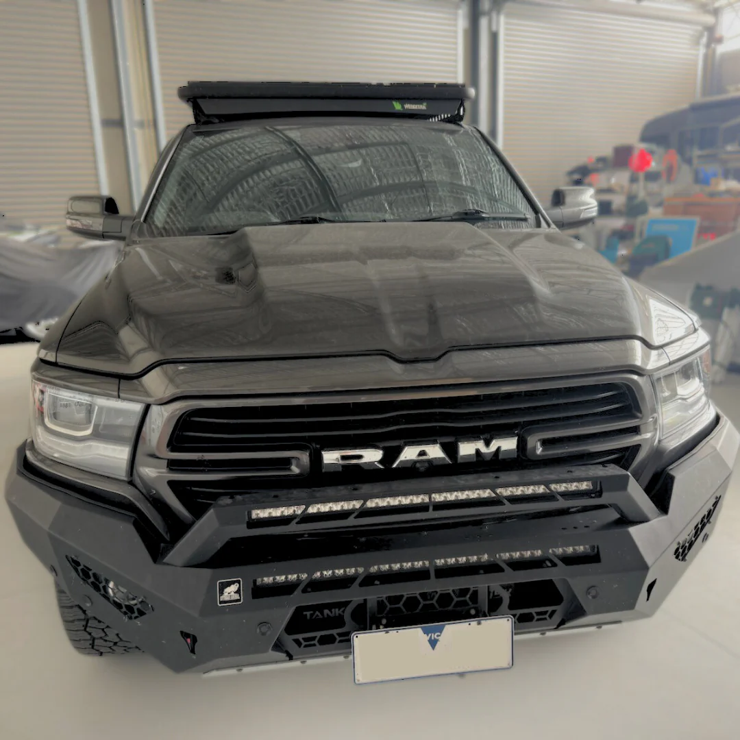 RAM_Bonnet Bonnet Solar Panel - Dodge RAM 1500 Limited (2019-Current) 70-Watt - Image 1